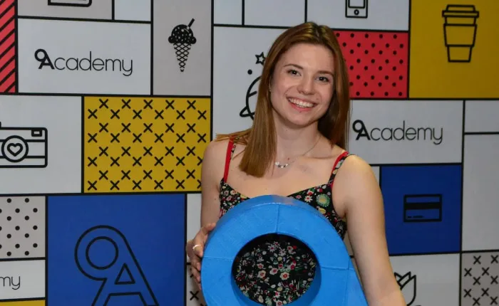 Научих се да се обичам повече и да не се притеснявам да забавя малко темпото, оценявайки нещата, които имам - Кристина Божинова 9