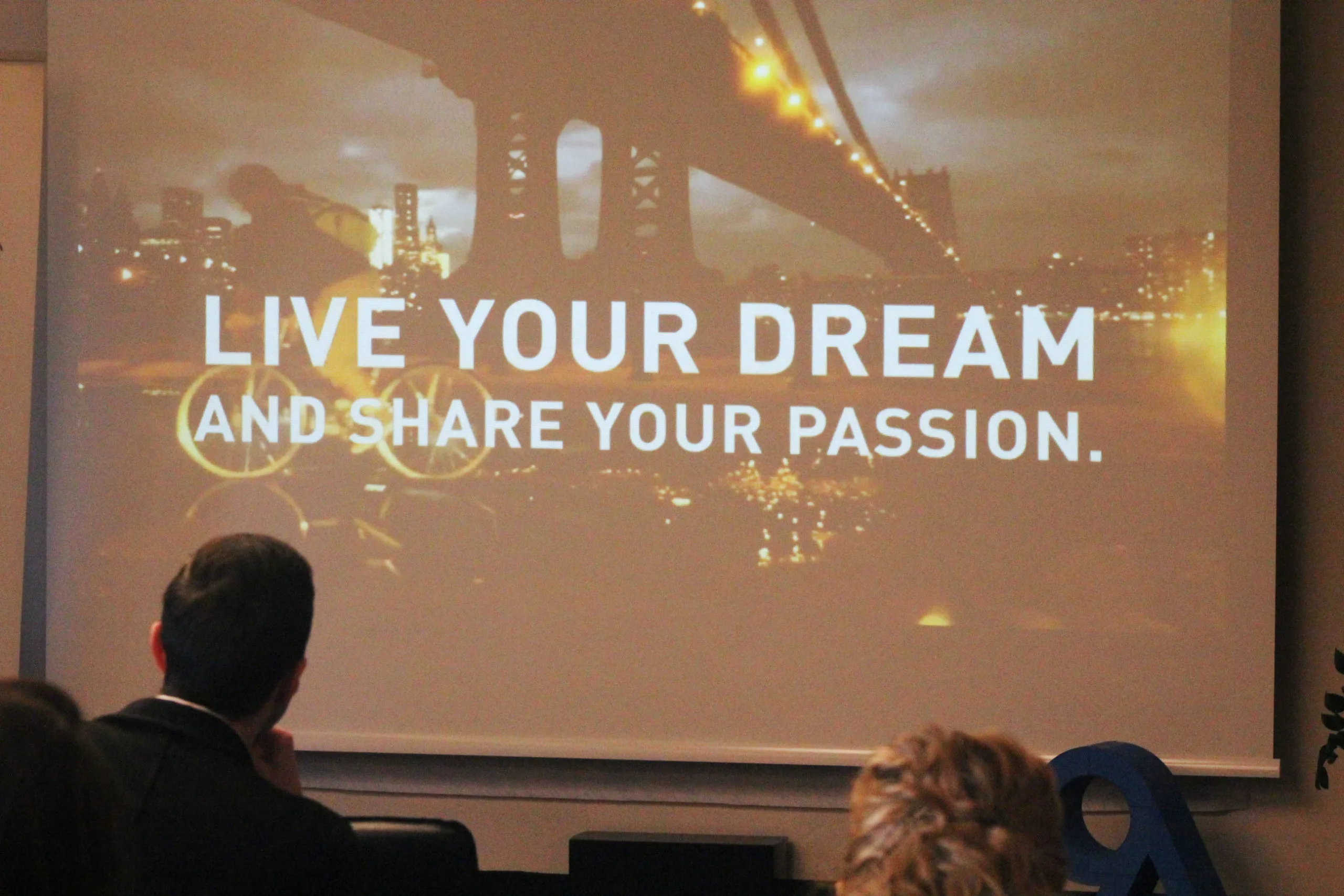 "Панаир на идеите" - едно специално събитие за участниците в 9Academy 3 Панаир на идеите - специално събитие за участниците в 9Academy.