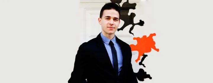 Той е юрист по образование и мечтател по душа.