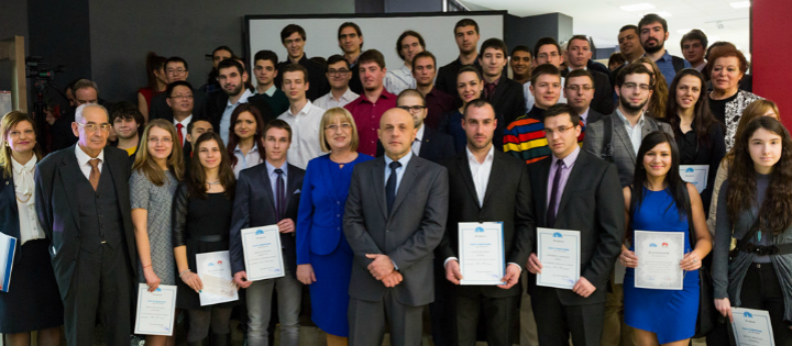 На 4 февруари 2016 г. се състоя церемония за връчване на сертификати за стипендии на Фондация „ЕВРИКА” на 47 студенти и ученици с изявени способности в науката и техниката.